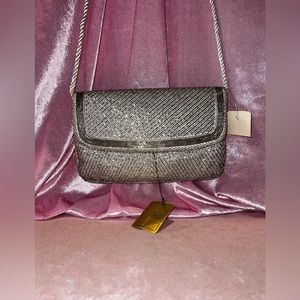 Vintage Magid hand beaded evening bag.